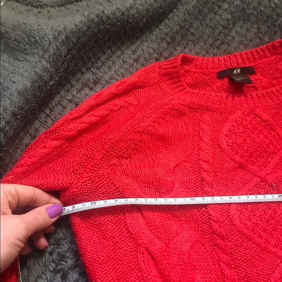 Bright Red 🧶 Sweater - Picture 6 of 6